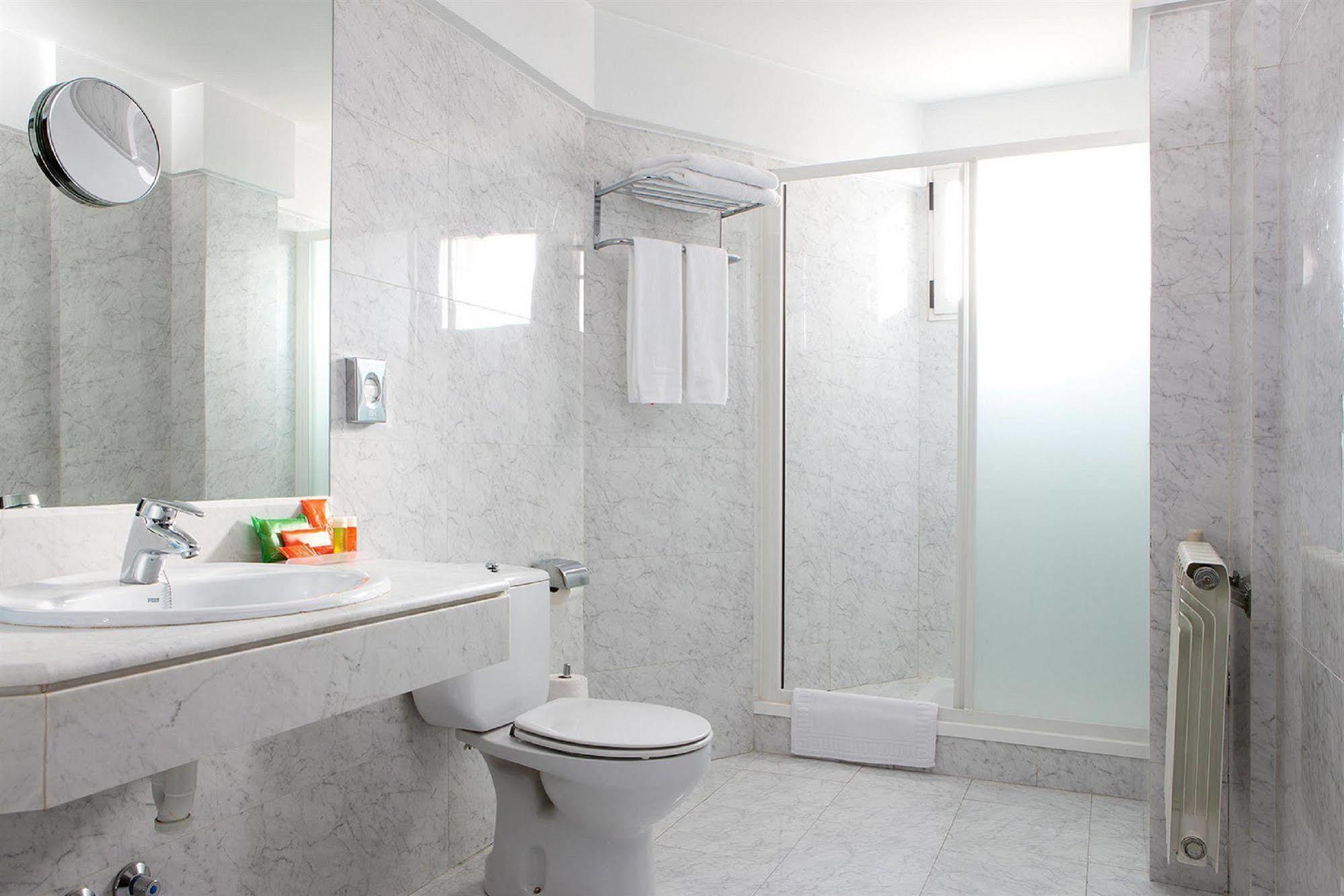 Hotel Delta Tudela Habitación foto